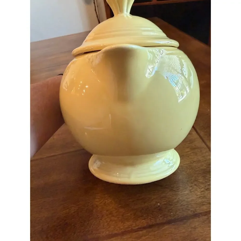 fiesta sunflower covered teapot with lid yellow homer laughlin retired